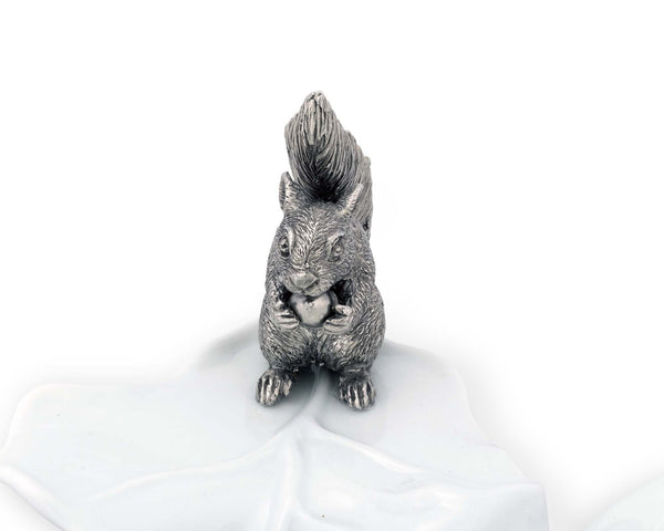 Leaf Bowl with Squirrel